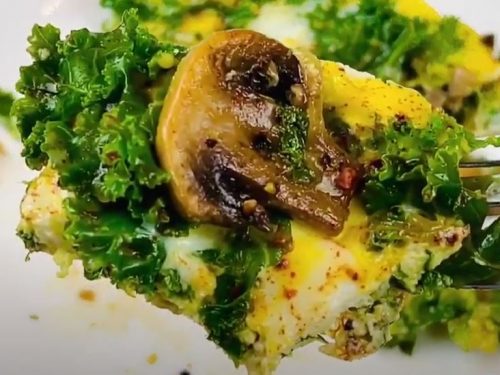 Eggs with Mushrooms and Kale Recipe