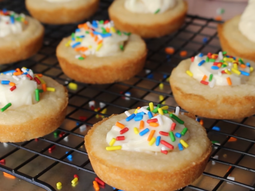 funfetti cheesecake cookie cups recipe