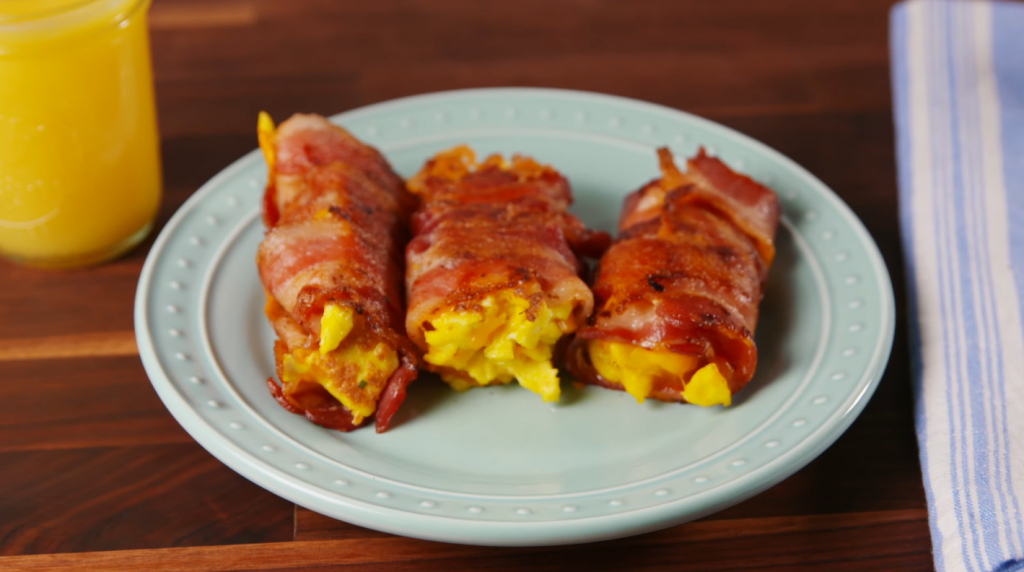 goat-cheese-bacon-ang-scrambled-egg-bunch-wrap-recipe