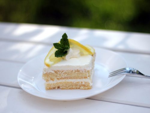 lemon-layer-cake-with-lemon-cream-cheese-buttercream-recipe