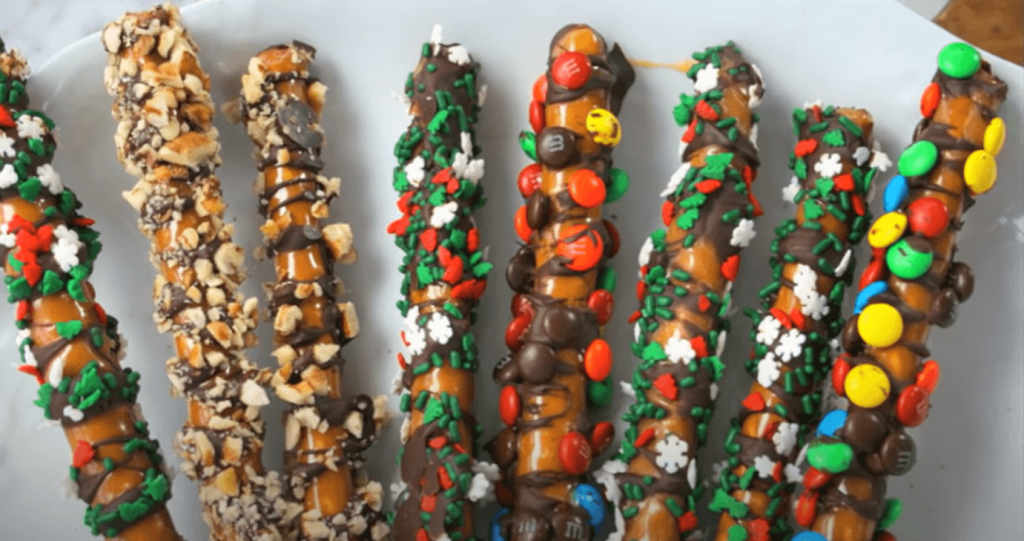 loaded-caramel-dipped-pretzels-recipe