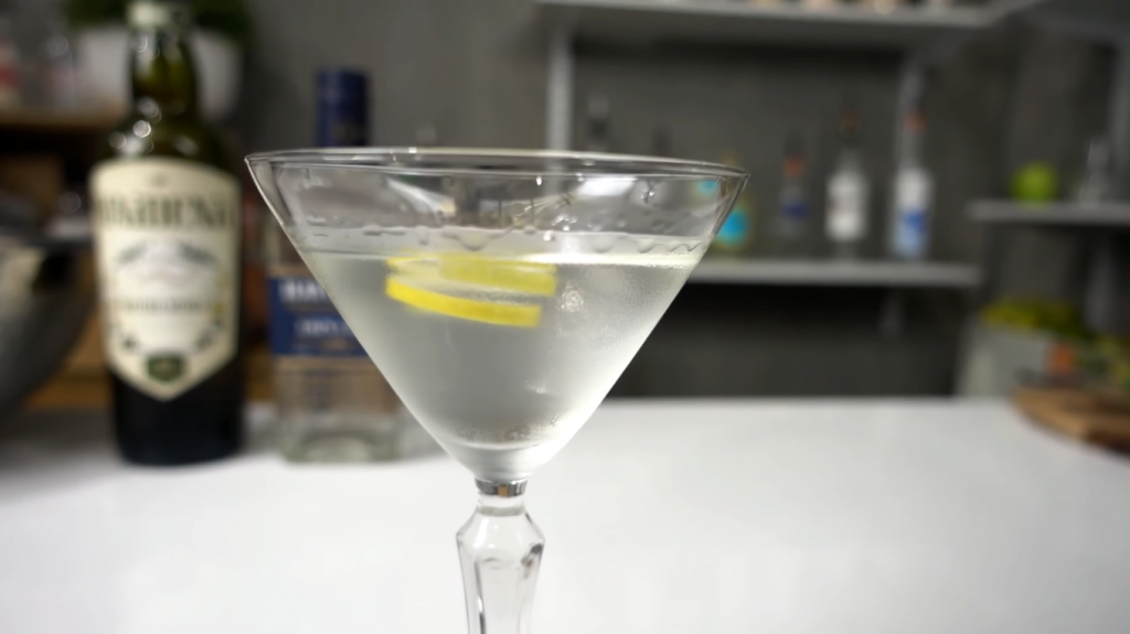 olive-dry-vermouth-martini-recipe