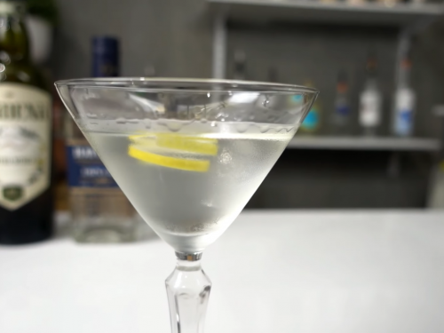 olive-dry-vermouth-martini-recipe