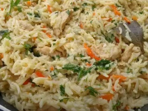 One Pan Creamy Chicken and Rice Recipe