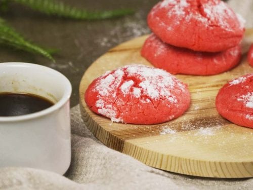 Red Velvet Crinkle Cookies Recipe, soft and chewy baked red velvet crinkle cookies