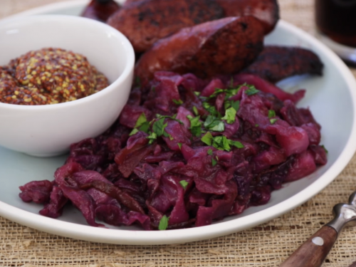 sweet-and-sour-german-red-cabbage-recipe