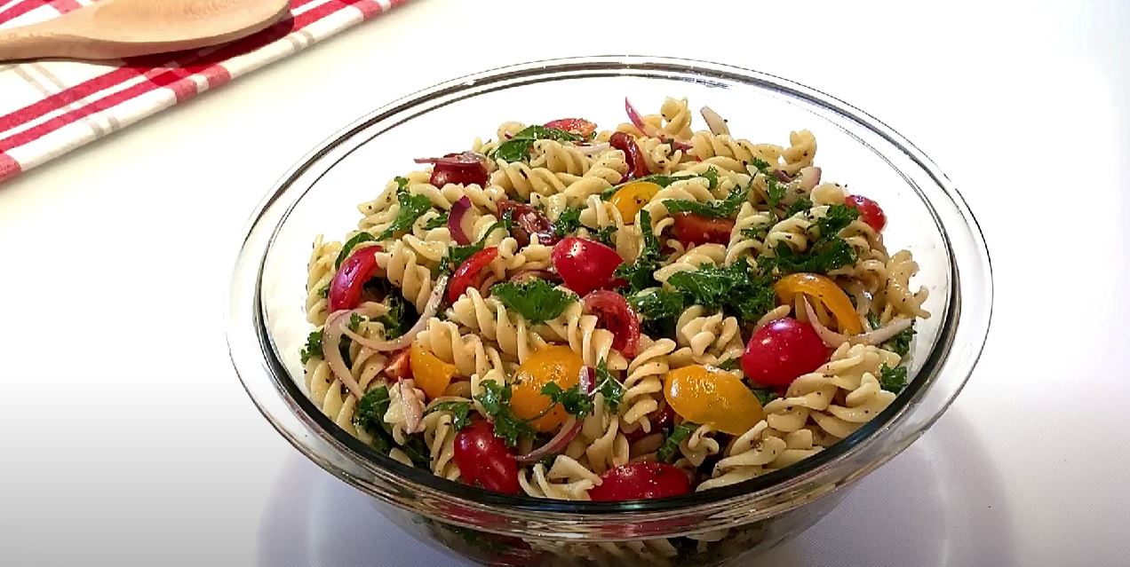 Tangy Catalina Pasta Salad Recipe