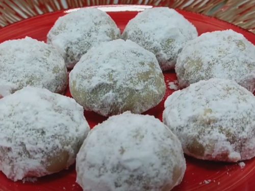 Toasted Pecan Snowballs Recipe