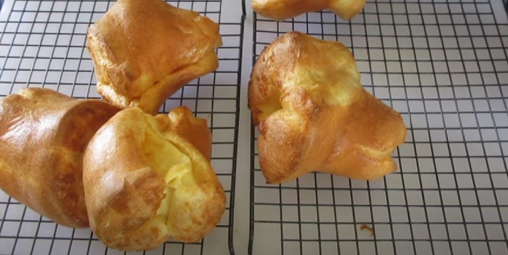 Traditional Popovers - Whisking Up Yum