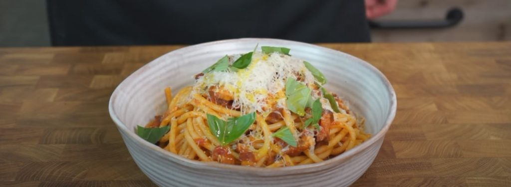 Traditional Spaghetti all'Amatriciana Recipe