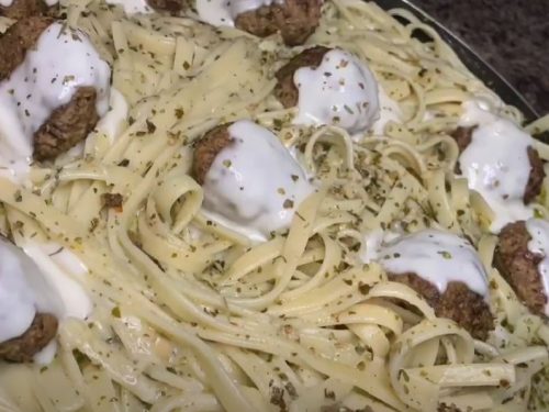 Turkey Pesto and Garlic Meatballs Recipe