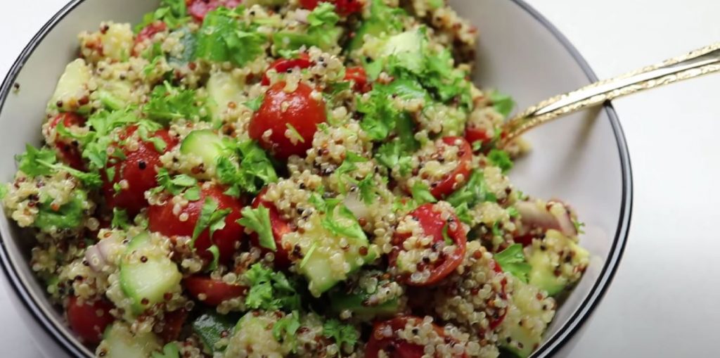 Avocado Quinoa Kale Salad Recipe