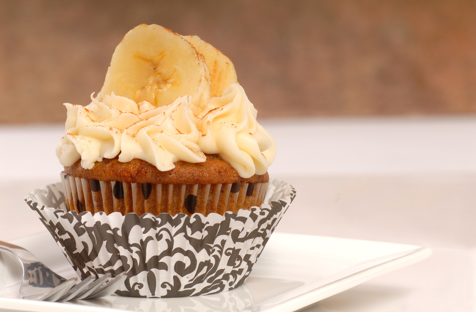 banana-cupcakes-with-cream-cheese-frosting-recipe