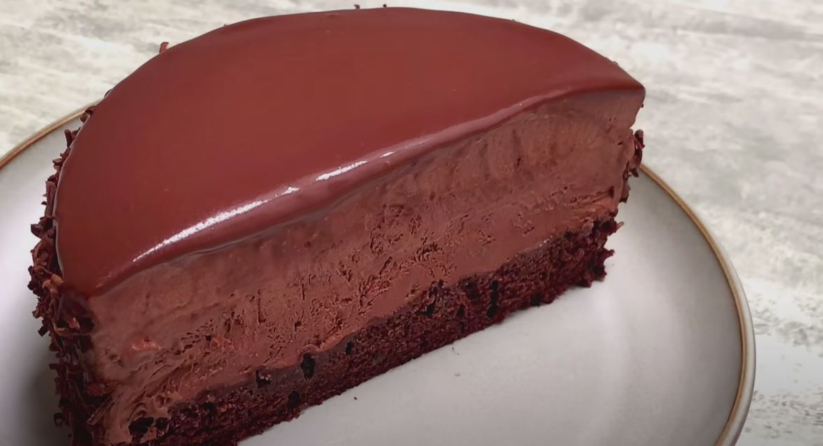 Gaston Lenotre's Concorde: A Fancy French Chocolate Mousse Cake Recipe -  Eat Dessert First