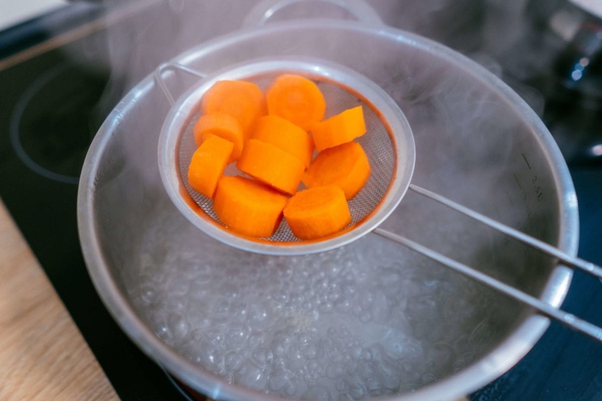Blanching Carrots A StepbyStep Guide for Perfectly Tender Results