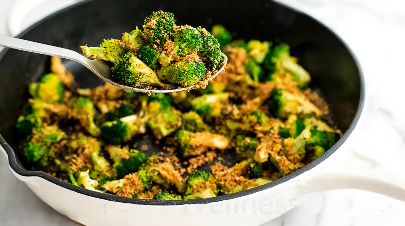 Broccoli with Herbed Hollandaise Sauce Recipe | Recipes.net