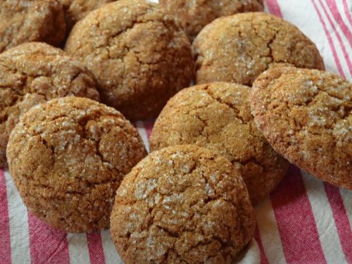 Chewy Ginger Snaps Recipe