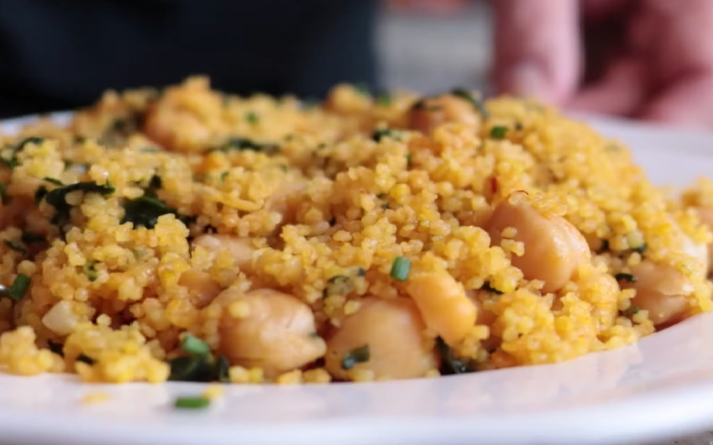 couscous-with-chicken-and-chickpeas-recipe