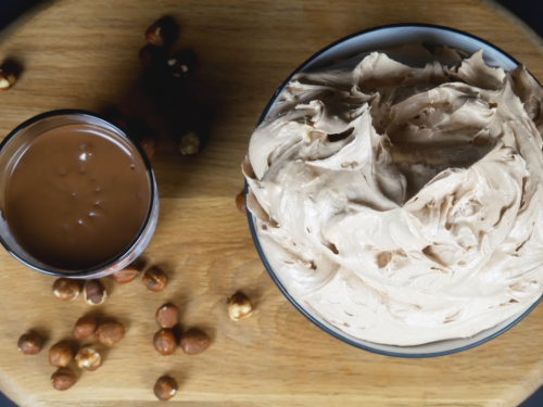 creamy-chocolate-hazelnut-frosting-recipe