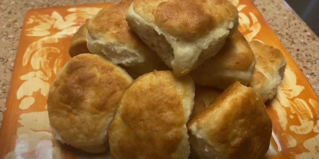 Easy 7 UP Biscuits Recipe
