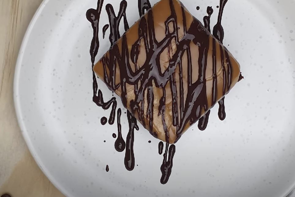 Mocha Cheesecake Brownies Recipe