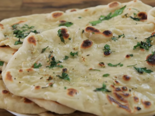 naan-bread-with-garlic-butter-recipe