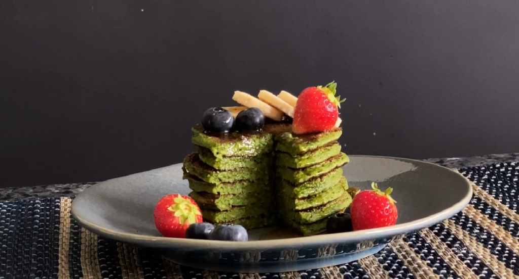 oat-cakes-and-spinach-with-horseradish-sauce-recipe