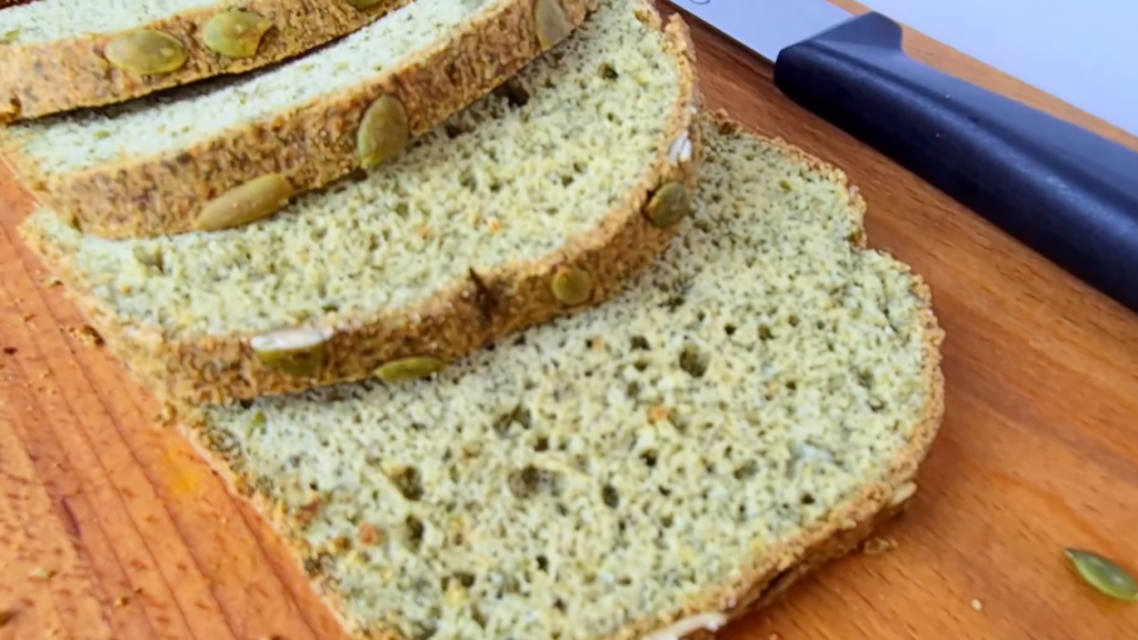 pumpkin-seed-bread-salad-recipe