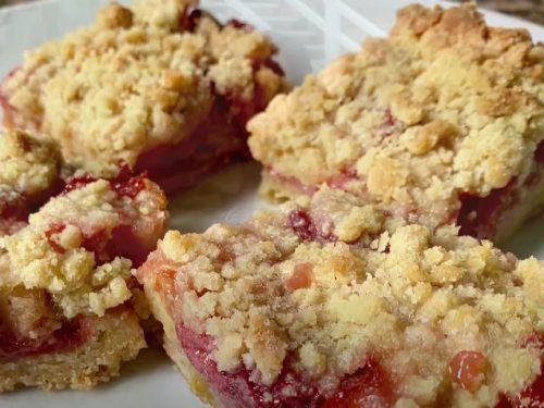 Rhubarb Berry Pudding Recipe