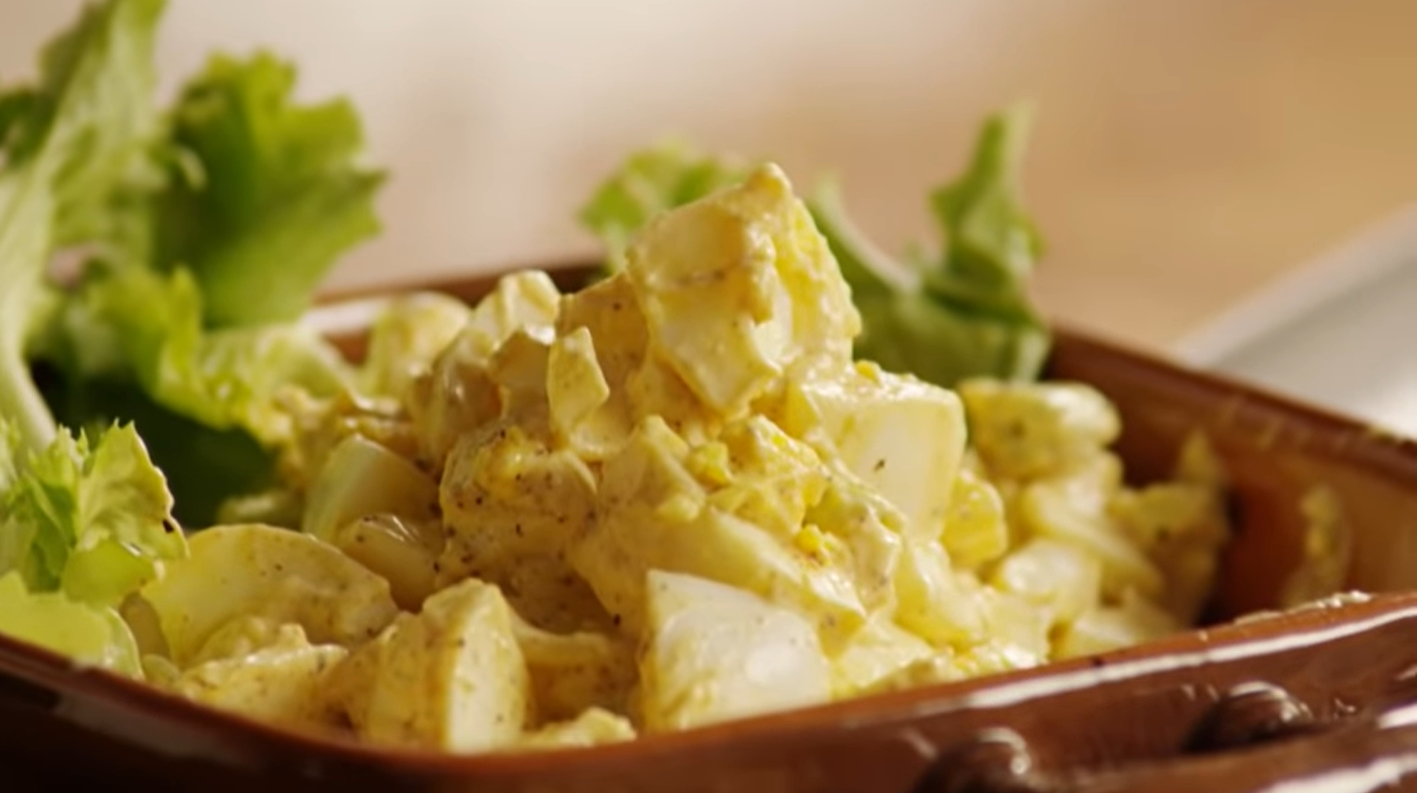 Salad with Honey Mustard, Eggs, and Toast Recipe