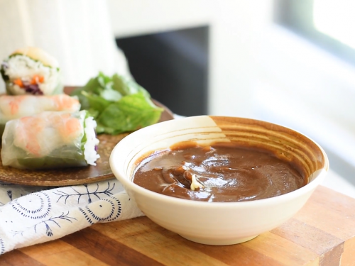 shrimp-spring-rolls-with-peanut-sauce-recipe