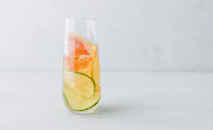 sparkling-apple-cider-mocktail-recipe