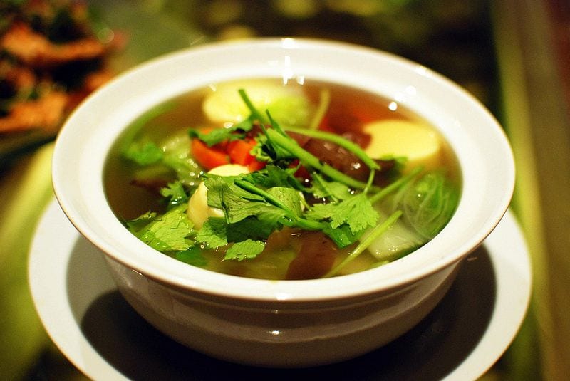 healty tom chuet clear vegetable soup