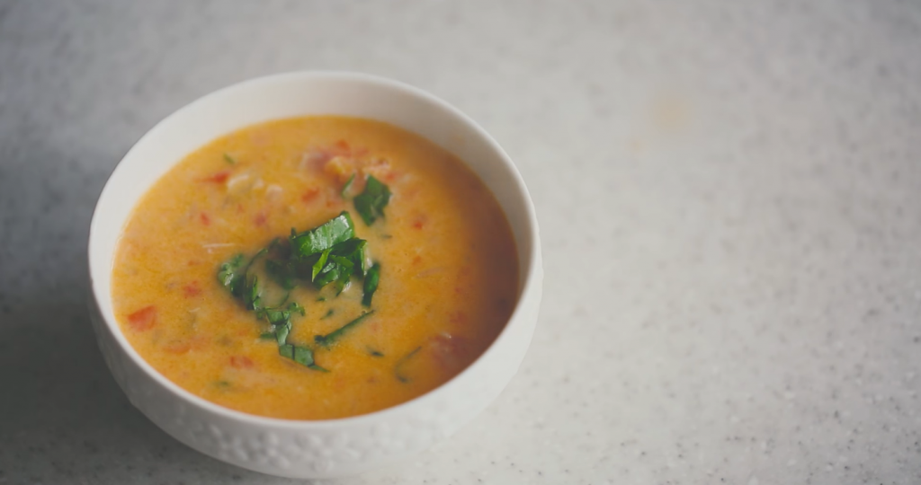 tomato-roasted-garlic-soup-recipe