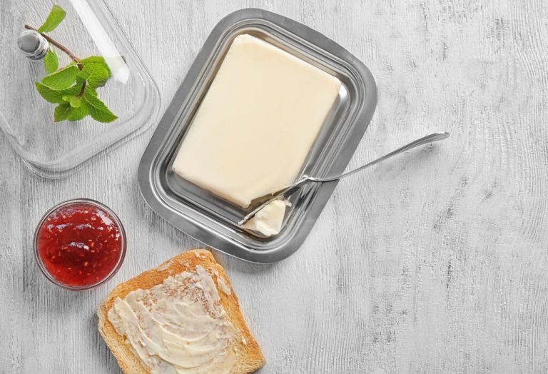 15 Best Butter Dishes To Keep Your Butter Fresh This 2021