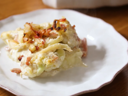 cauliflower-gratin-with-manchego-and-almond-sauce-recipe