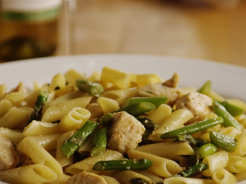 chicken-asparagus-and-bacon-pasta-shells-recipe