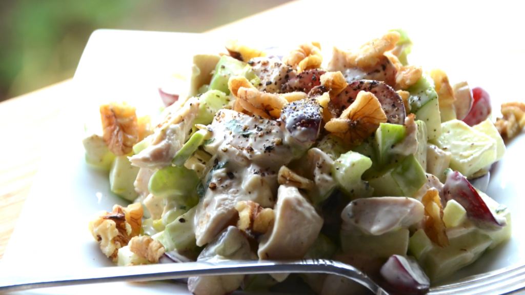 chicken-salad-with-walnuts-and-roquefort-dressing-recipe