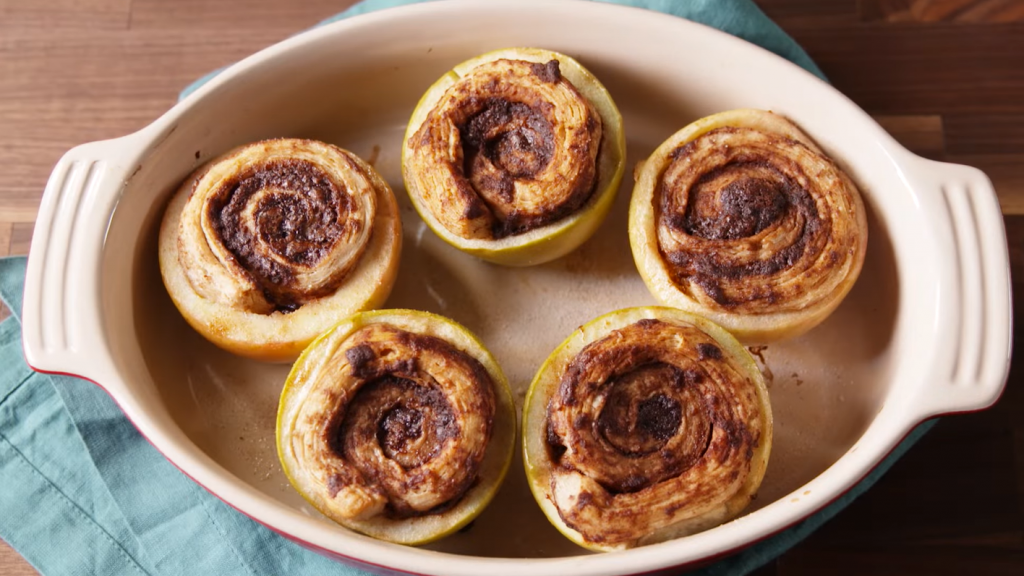 cinnamon-roll-stuffed-baked-apples-recipe