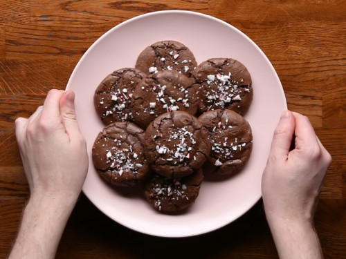 double-peppermint-crunch-cookies-recipe