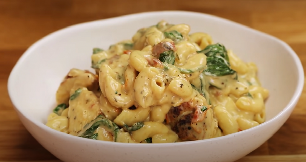 easy-chicken-mac-and-cheese-recipe