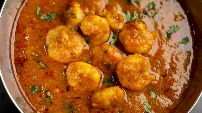 One-Pan Spicy Prawns Recipe | Recipes.net