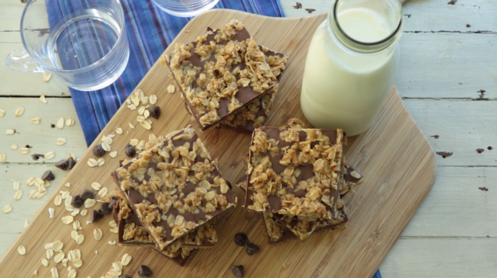 no-bake-chocolate-oat-bars-recipe