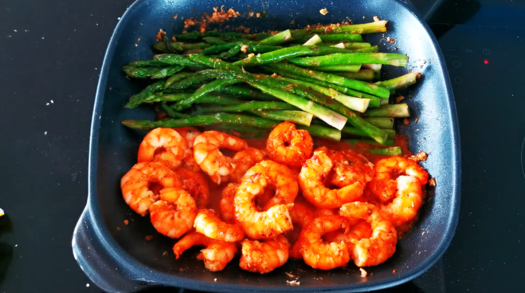 sheet-pan-lemon-butter-garlic-shrimp-with-asparagus-recipe