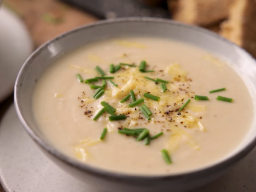 chilled-cauliflower-soup-with-sea-urchin-roe-recipe