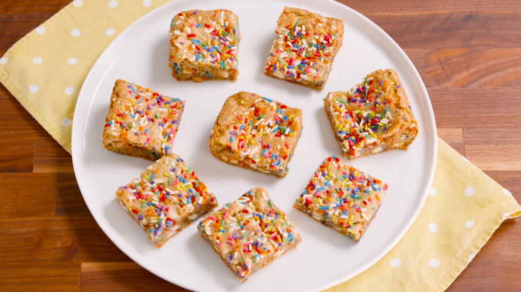 funfetti cake batter blondies recipe