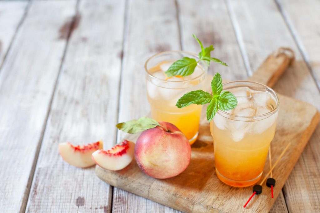 georgia peach cocktail recipe