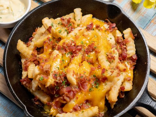 outback-steakhouse-inspired-aussie-cheese-fries-recipe