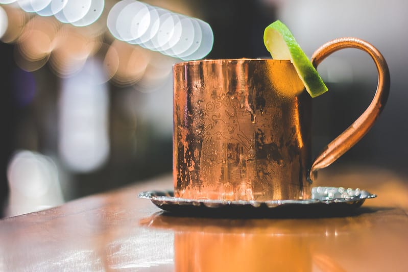 Premium Quality Copper Straws - No mug required! 7.75 - Set of 5 - Perfect  For Moscow Mules, Cocktails, Or Your Favorite Beverages - Great Gift For