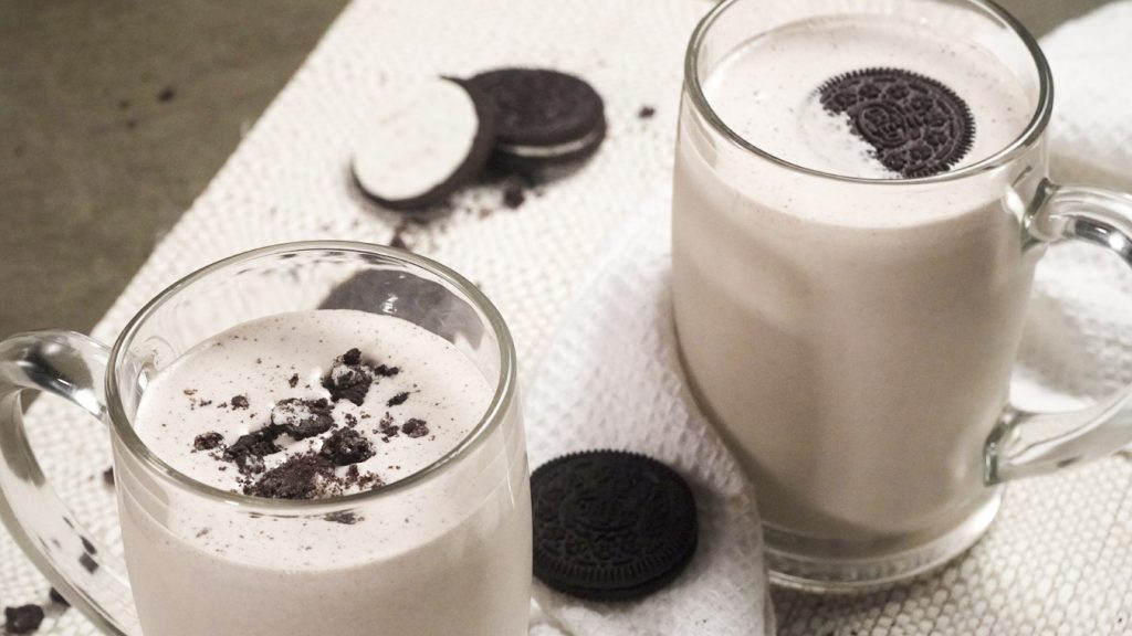 Cookies and Cream Milkshake Recipe